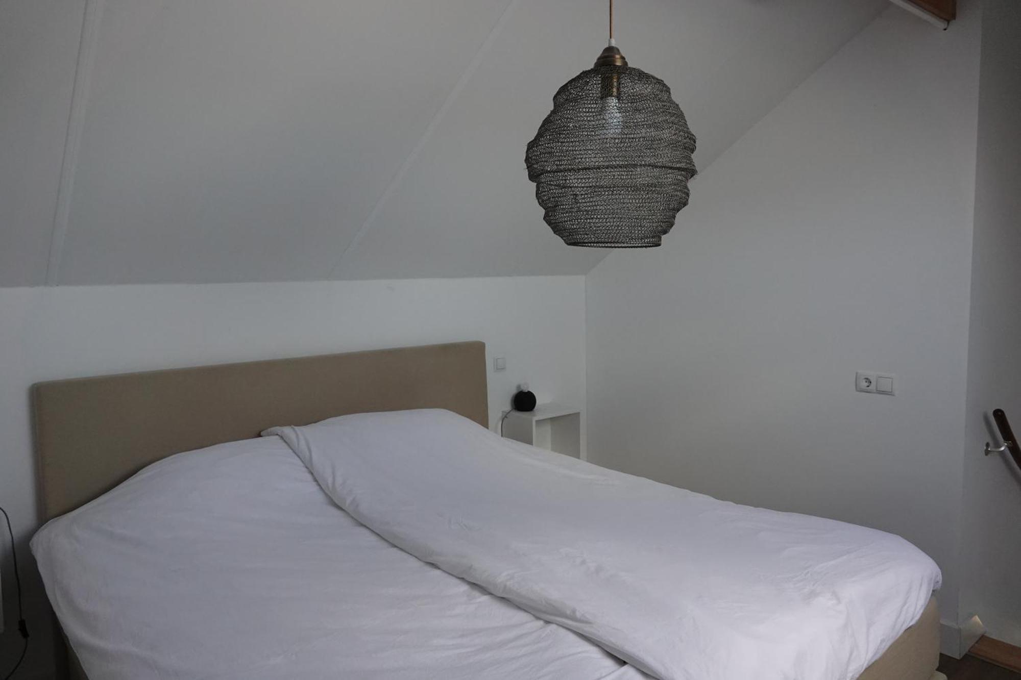 Mooi Vakantiehuis Prachtig Gelegen Aan Het Water Rijpwetering Bagian luar foto
